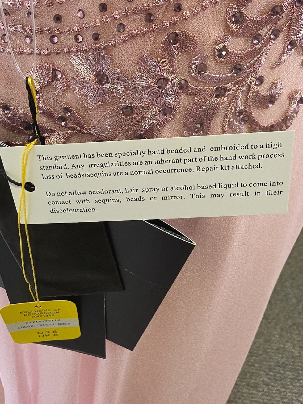 MGNY NWT Rose Pink Embroidered V-Neck Beaded Evening Gown Dress Size 6 #72116 - Picture 10 of 13